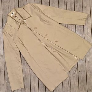 Old Navy Spring Trench coat , Size Medium